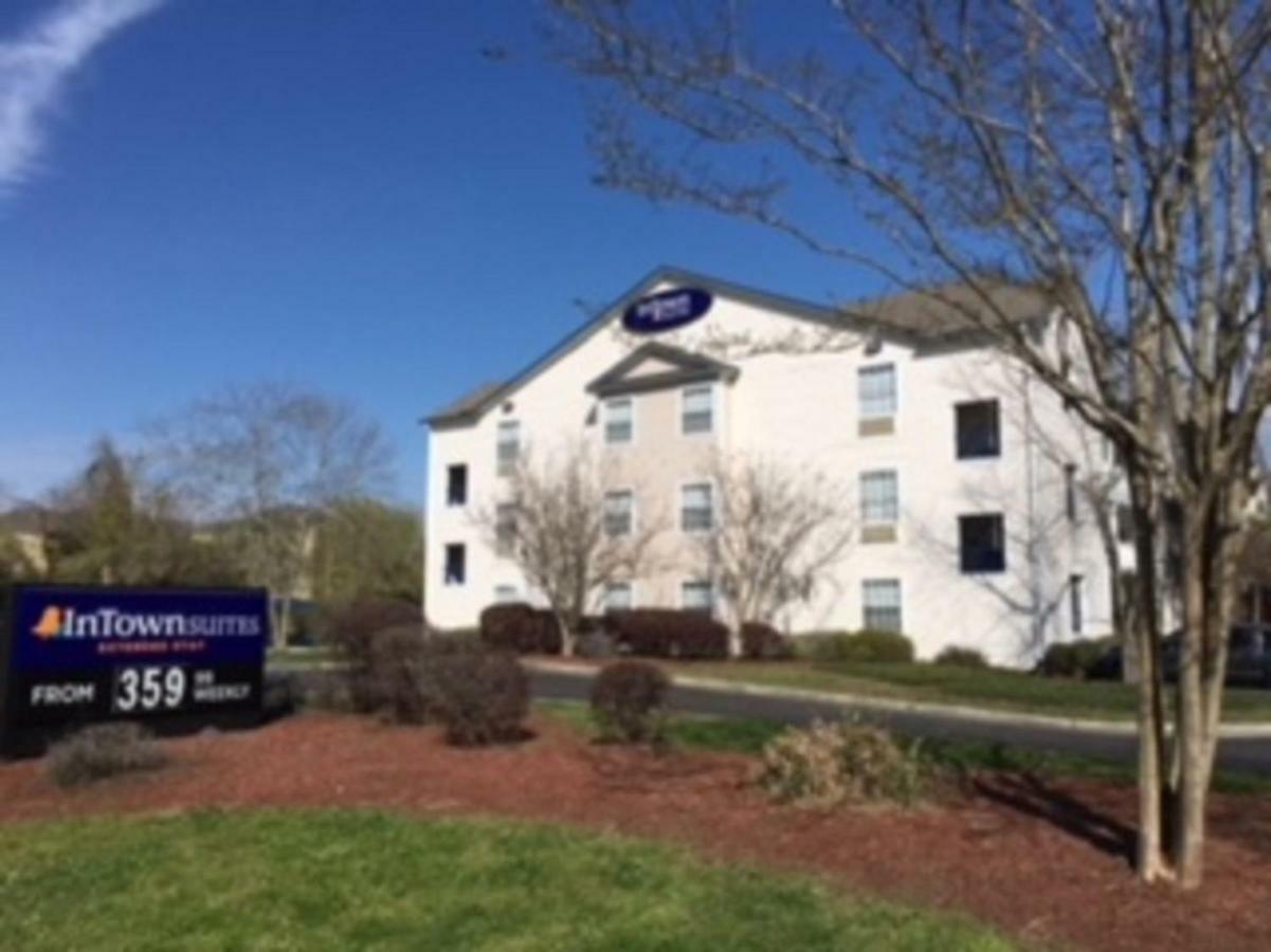 Intown Suites Extended Stay North Charleston Sc - Airport Exterior photo